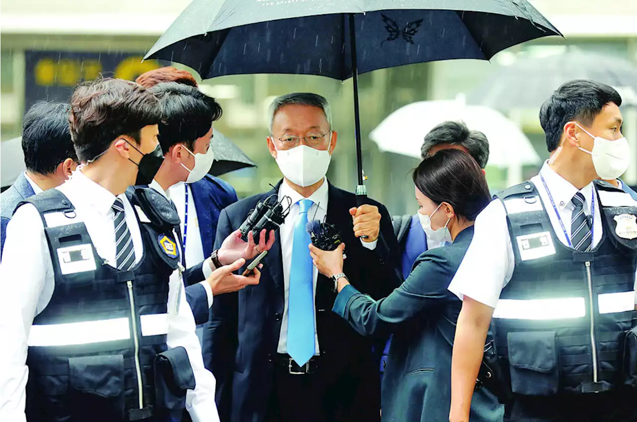 검찰, ‘블랙리스트 의혹’ 백운규·유영민·조명균 등 5명 기소