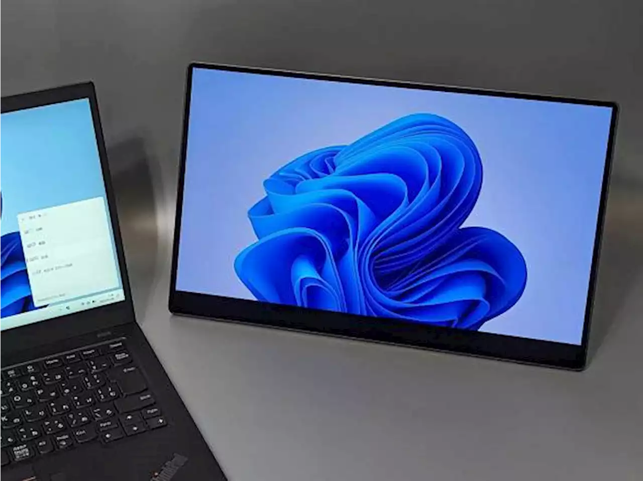 バッテリー内蔵で715g！ 無線と有線接続に対応した15.6型の軽量モバイルディスプレイをiPhoneやAndroidデバイスに接続して分かったこと - トピックス｜Infoseekニュース