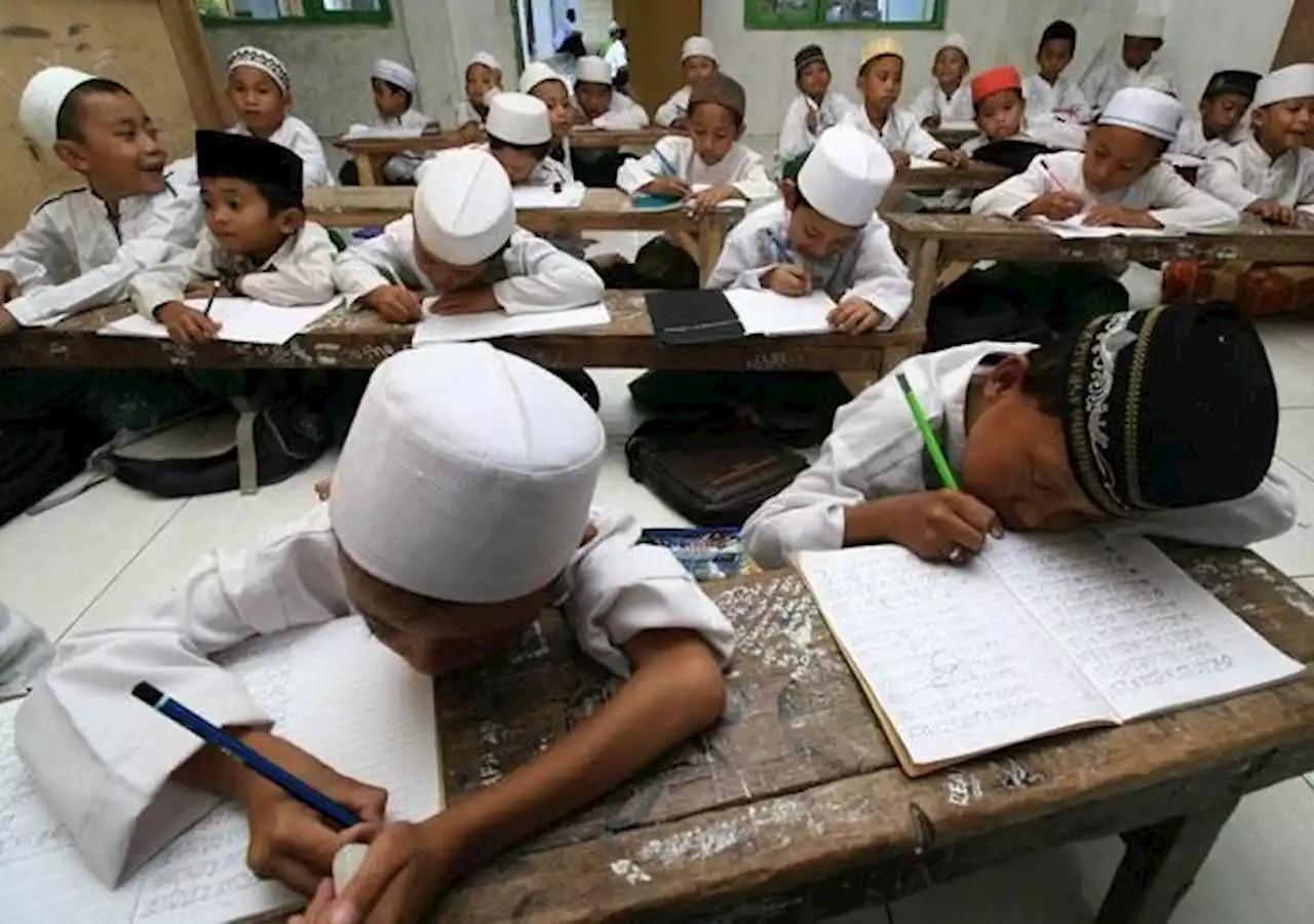 Dana BOS Madrasah Swasta 2023 Segera Cair, Total Rp 4 Triliun