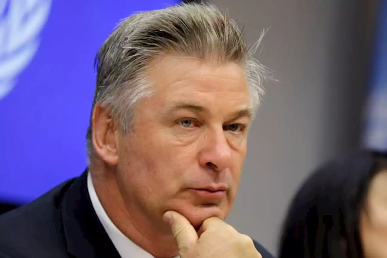 Prosecutors weigh options in fatal shooting by Alec Baldwin