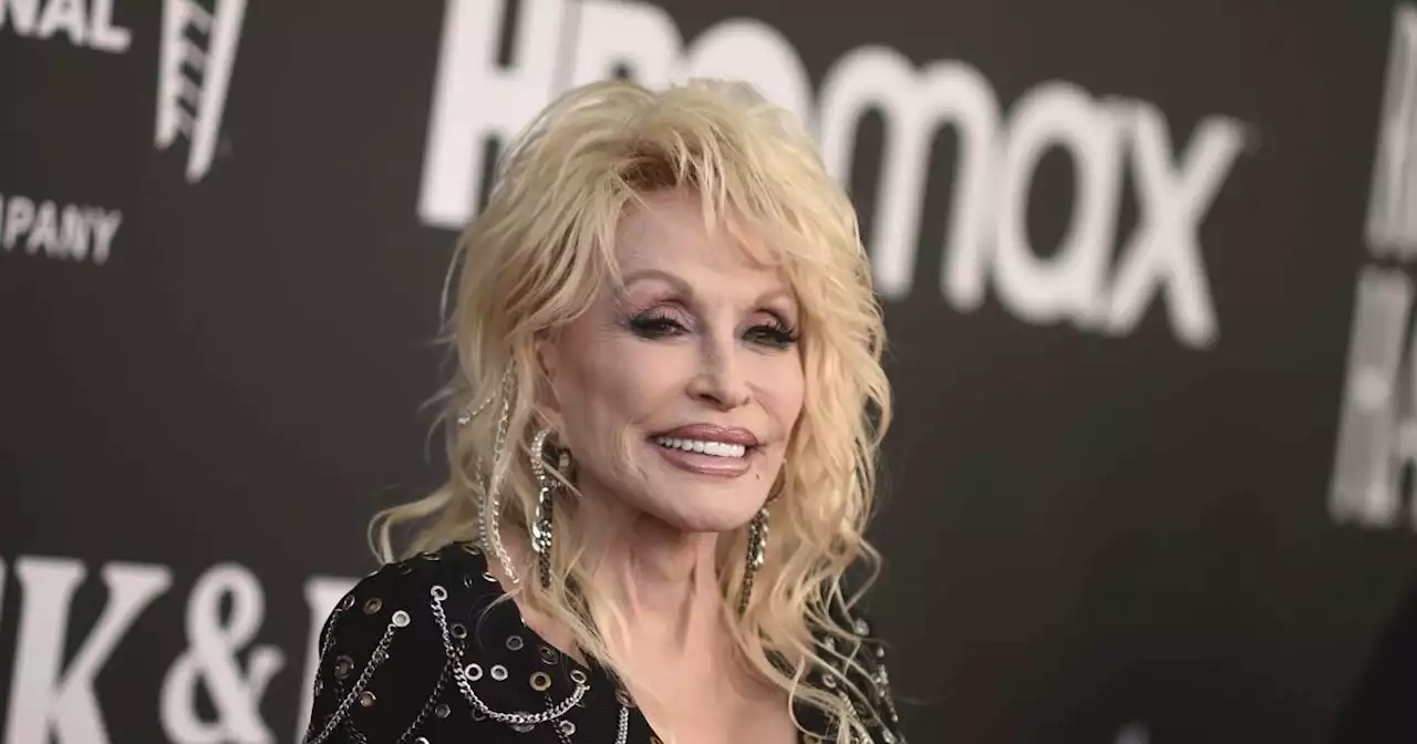 Dolly Parton hopes Elvis and Lisa Marie Presley are 'up there being happy together'