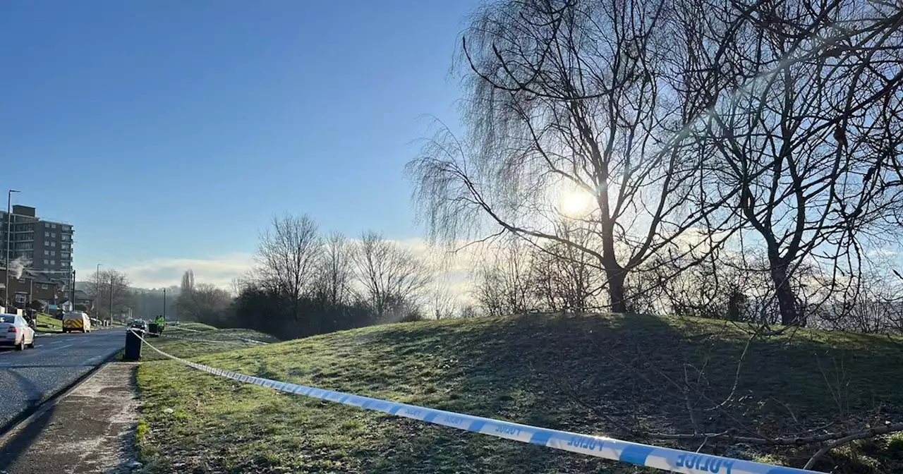 Police cordon off Farnley Reservoir in Leeds - updates