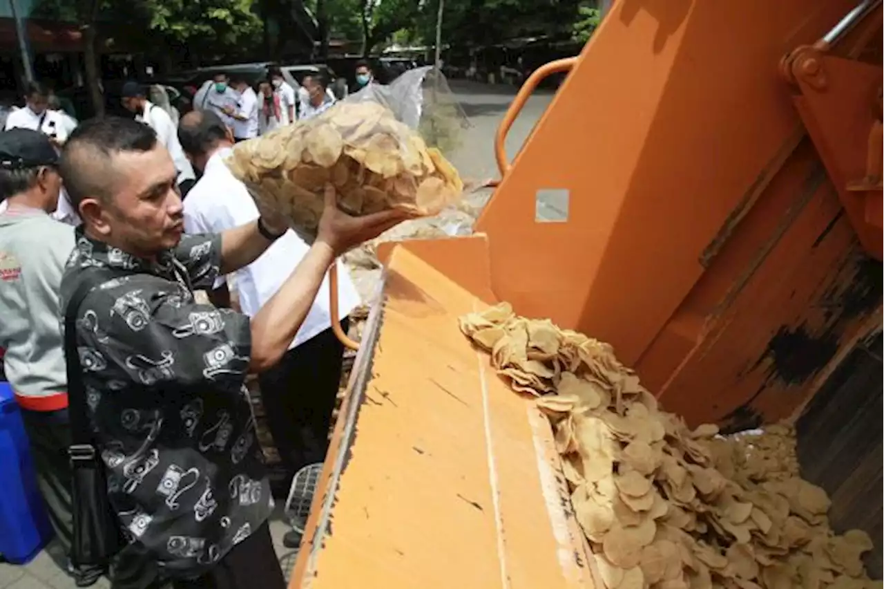 Kerupuk Mengandung Boraks di Pasar Beringharjo Dimusnahkan