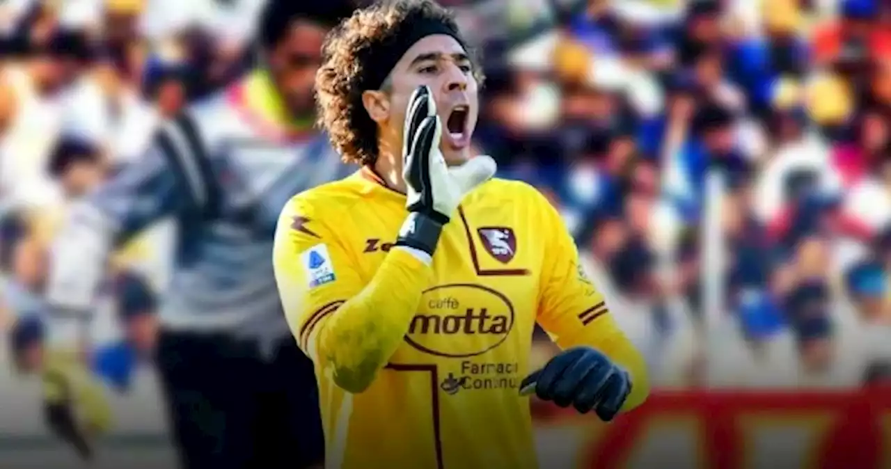 Adrián Chávez defiende a Memo Ochoa tras goleada en Italia