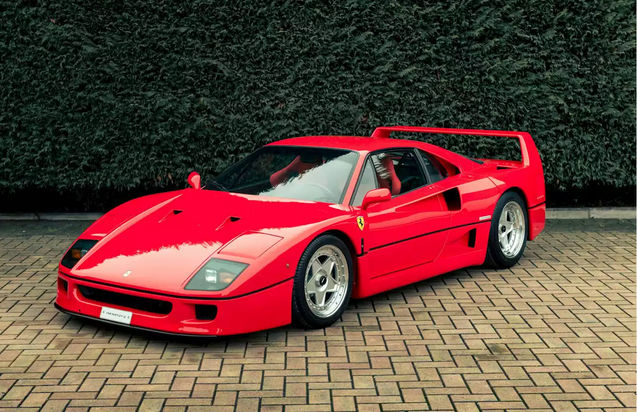 Mercedes F1 chief's Ferrari F40 up for sale