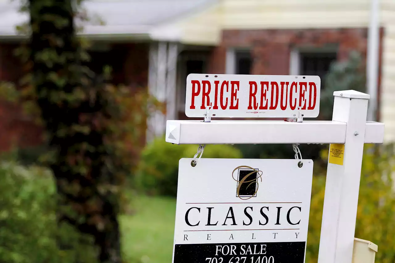 Mortgage rates plunge to lowest level since September