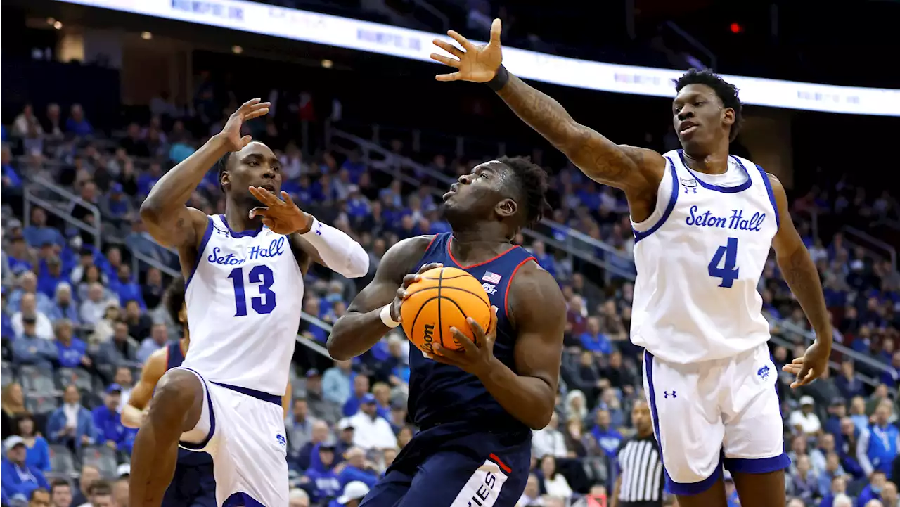 Seton Hall rallies from 17 down to beat No. 15 UConn