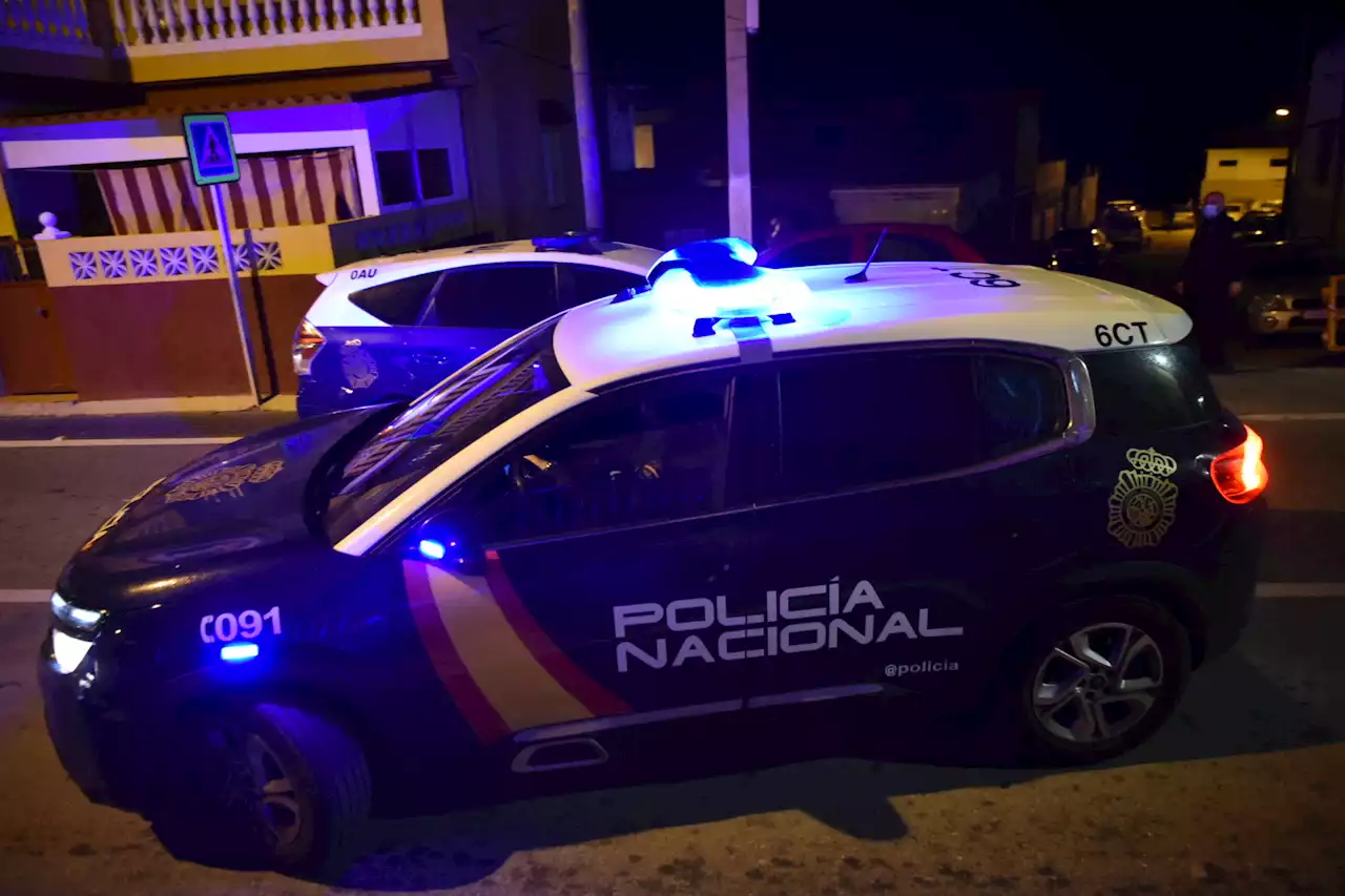 Condenado un policía nacional a nueve meses de prisión por agredir a un detenido esposado en una comisaría de Cádiz