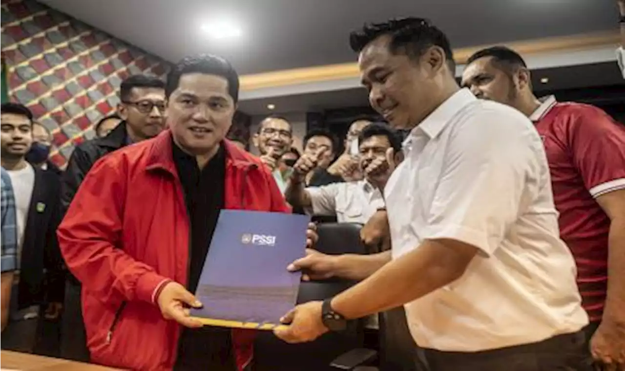 Pencalonan Erick Jadi Ketum PSSI, Dinilai Momentum Merombak Sepak Bola Indonesia |Republika Online