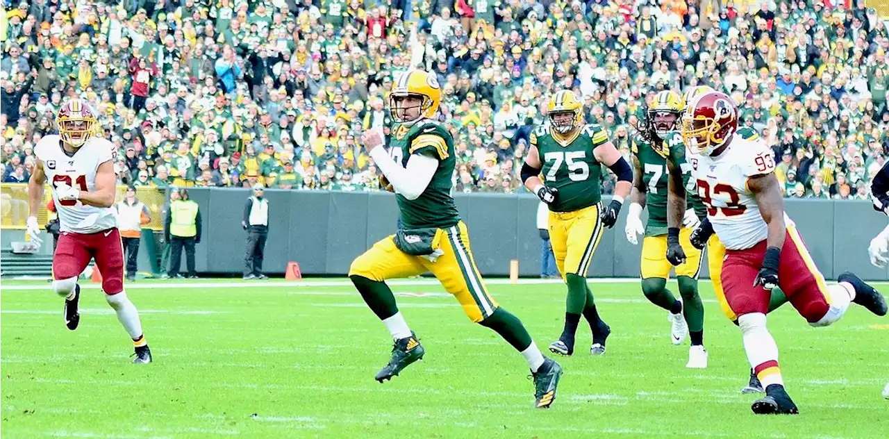 Did Aaron Rodgers See a ‘Hat Man’ Holding a Dead Rabbit While on Ayahuasca?