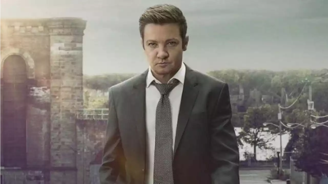 Pasca Kecelakaan, Wajah Jeremy Renner yang Penuh Luka Dihapus dari Poster Mayor of Kingstown