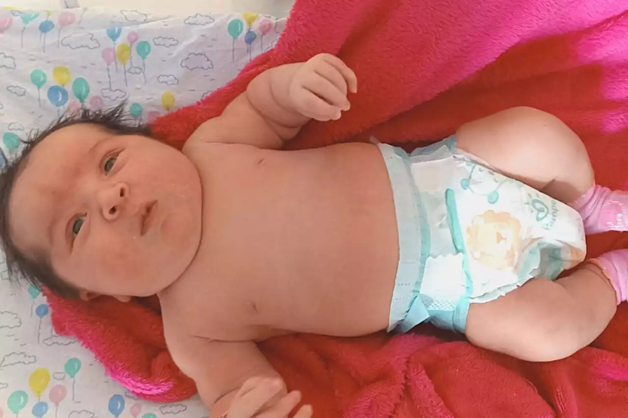 I was told I’d never get pregnant then gave birth to a 11lb ‘super baby’