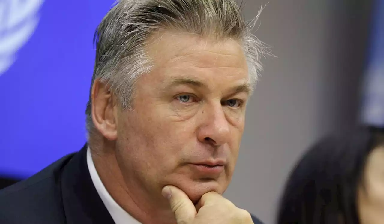 Prosecutors set Thursday announcement in Alec Baldwin film set shooting