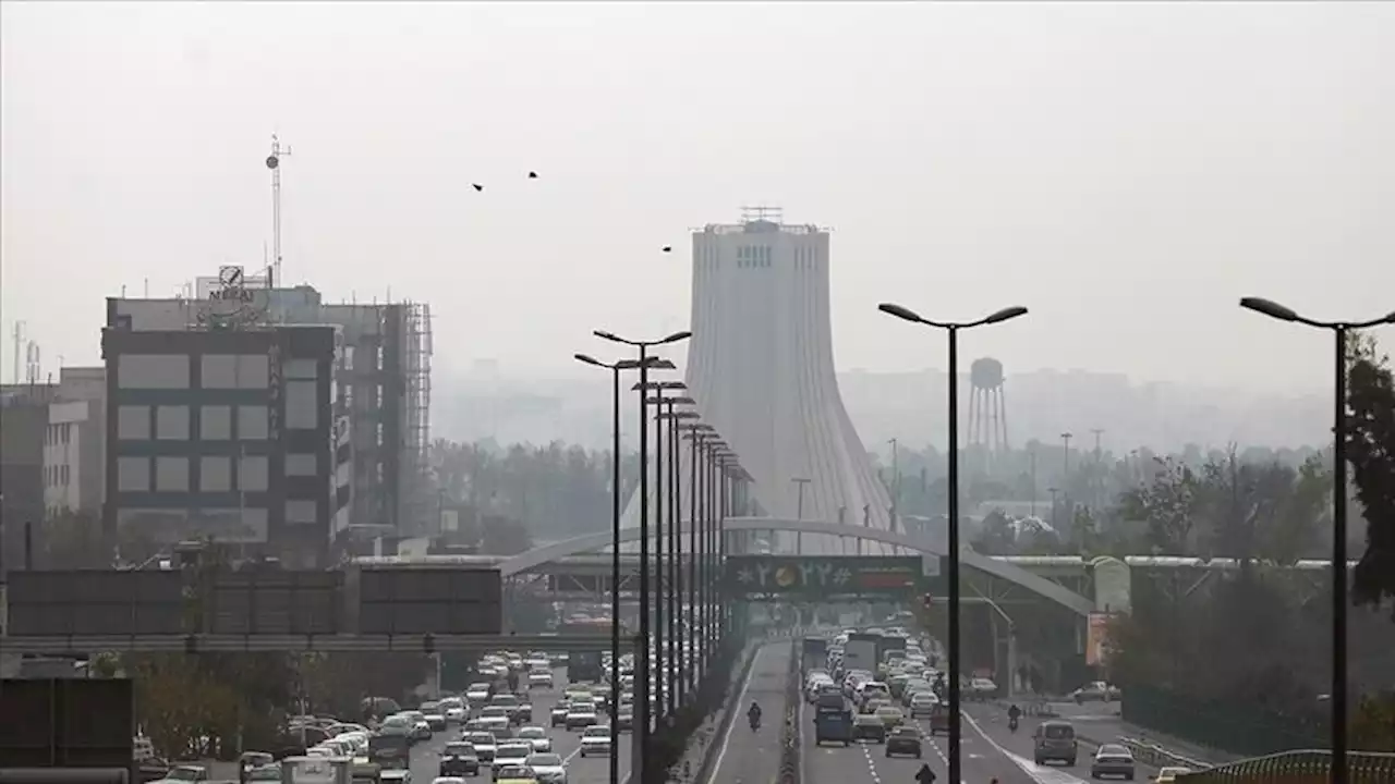مراکز آموزشی تهران با تداوم آلودگی هوا غیر حضوری شد
