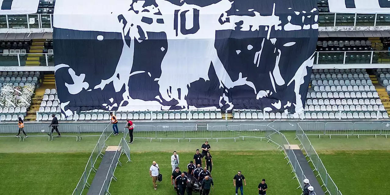 Fans mourn Pelé at public viewing in Brazil stadium