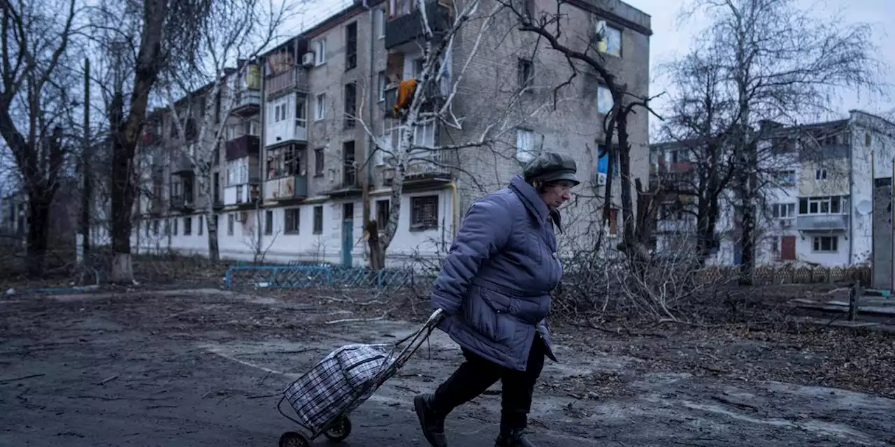 Ukraine faces grim start to 2023 after fresh Russian attacks