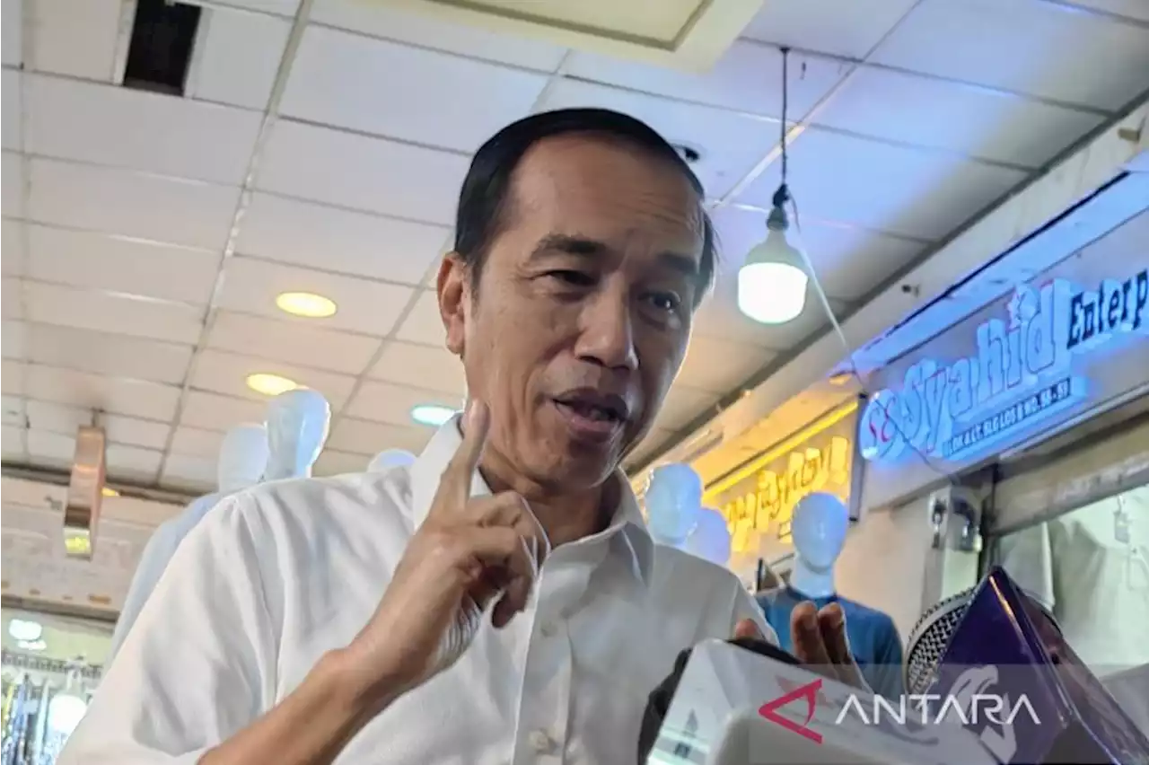 Jokowi: Tunggu saja soal 'reshuffle' kabinet