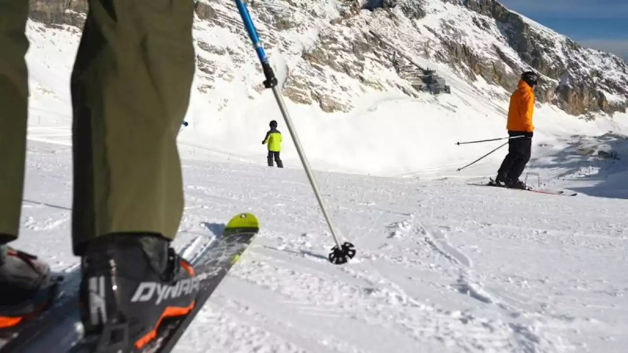 Eine Tote und zwei Schwerverletzte bei Skiunfällen in Tirol