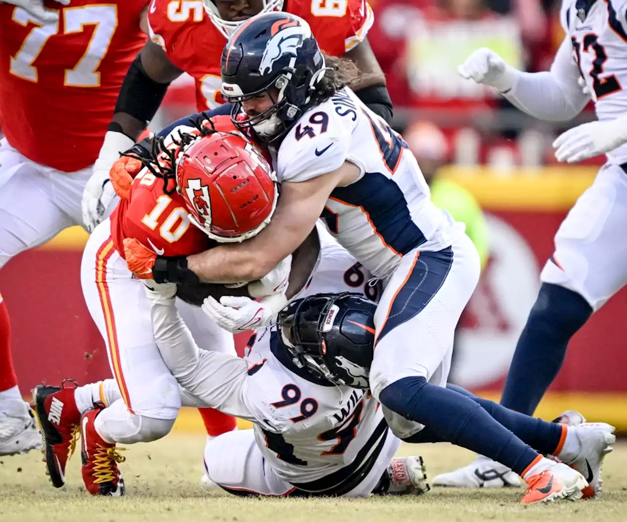 Broncos report card: Solid marks not good enough against Chiefs at Arrowhead