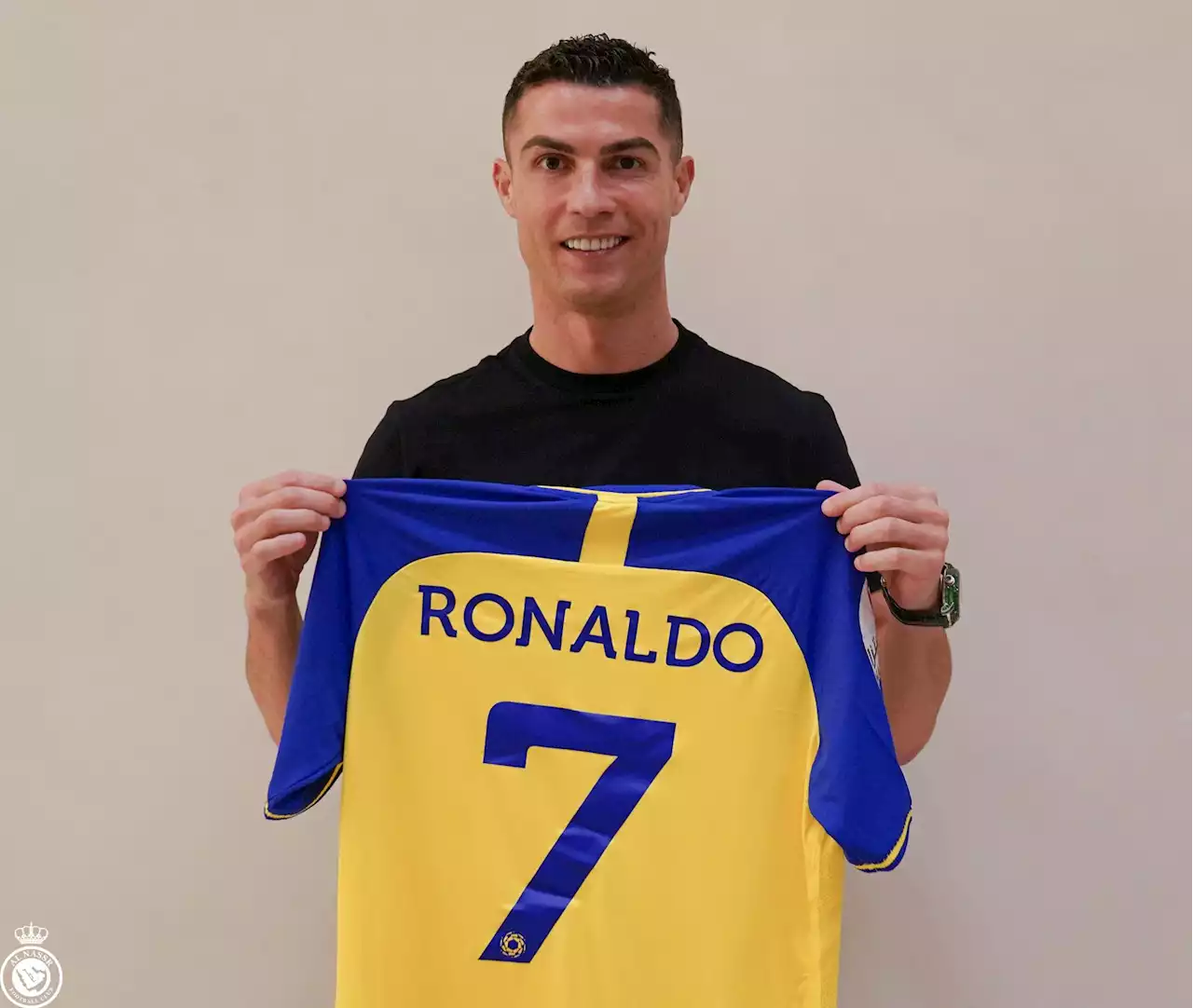 Al Nassr presentará este martes a Cristiano Ronaldo