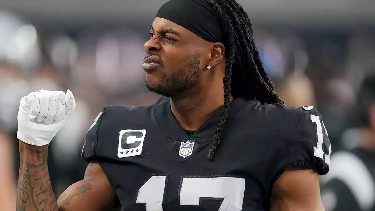 Davante Adams breaks Raiders franchise record previously held by Hall of Famer