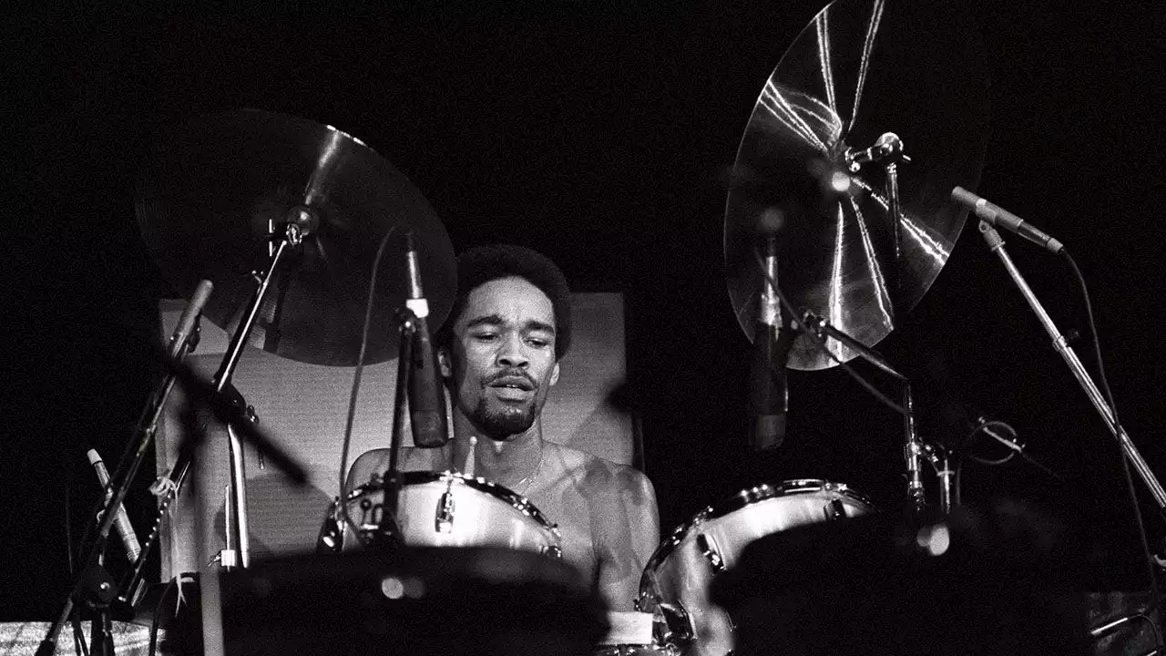 Fred White, Earth, Wind & Fire drummer, dead at 67