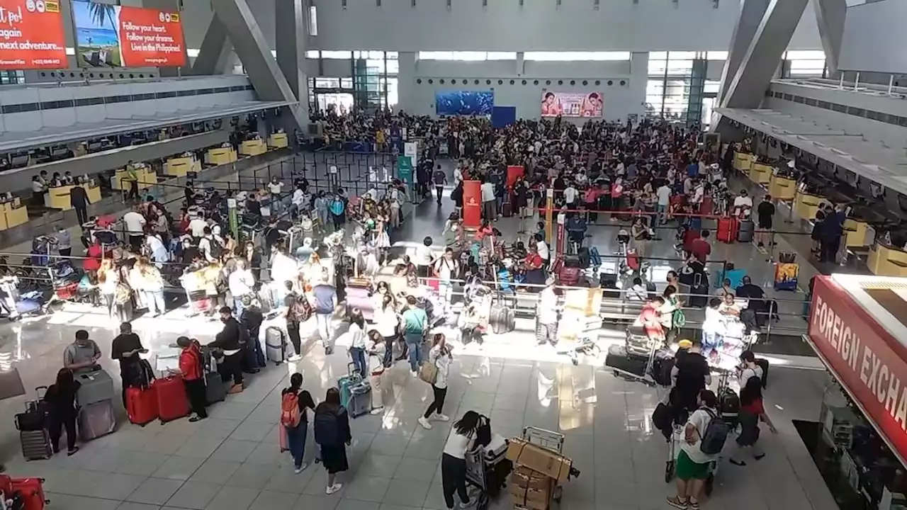 Passengers lament delays, flight cancellations due to technical glitch