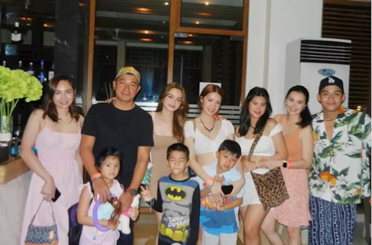 Sunshine Cruz, Cesar Montano welcome 2023 with their children