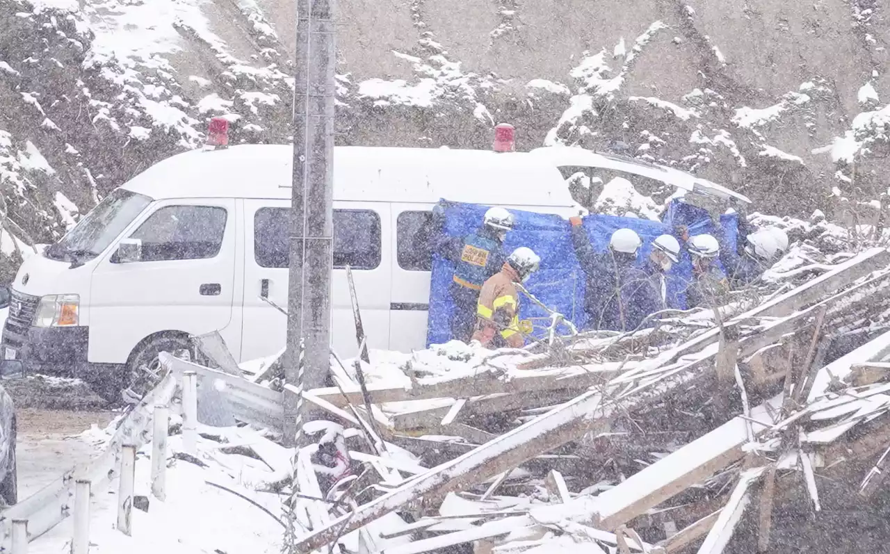 山形・鶴岡の土砂崩れ、2人死亡 行方不明の高齢夫婦か - トピックス｜Infoseekニュース