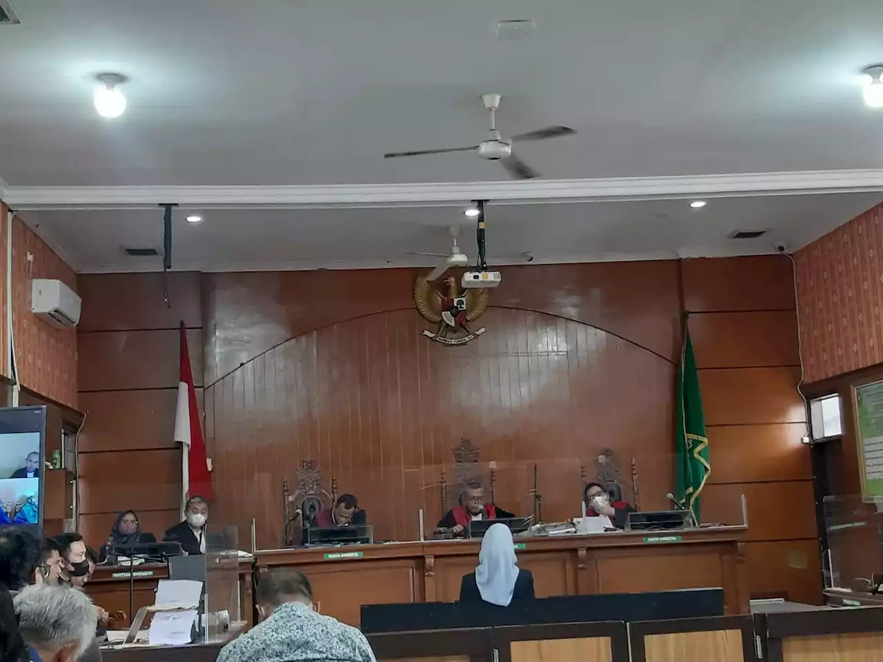 Sidang Kasus Penipuan Bisnis SPBU Irfan Suryanagara Diwarnai Aksi Demo