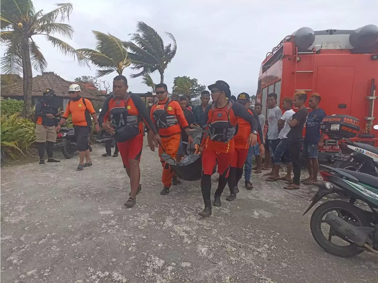 Turis Lokal Korban Arus Pantai Batu Belig Ditemukan Tewas, Turut Berduka