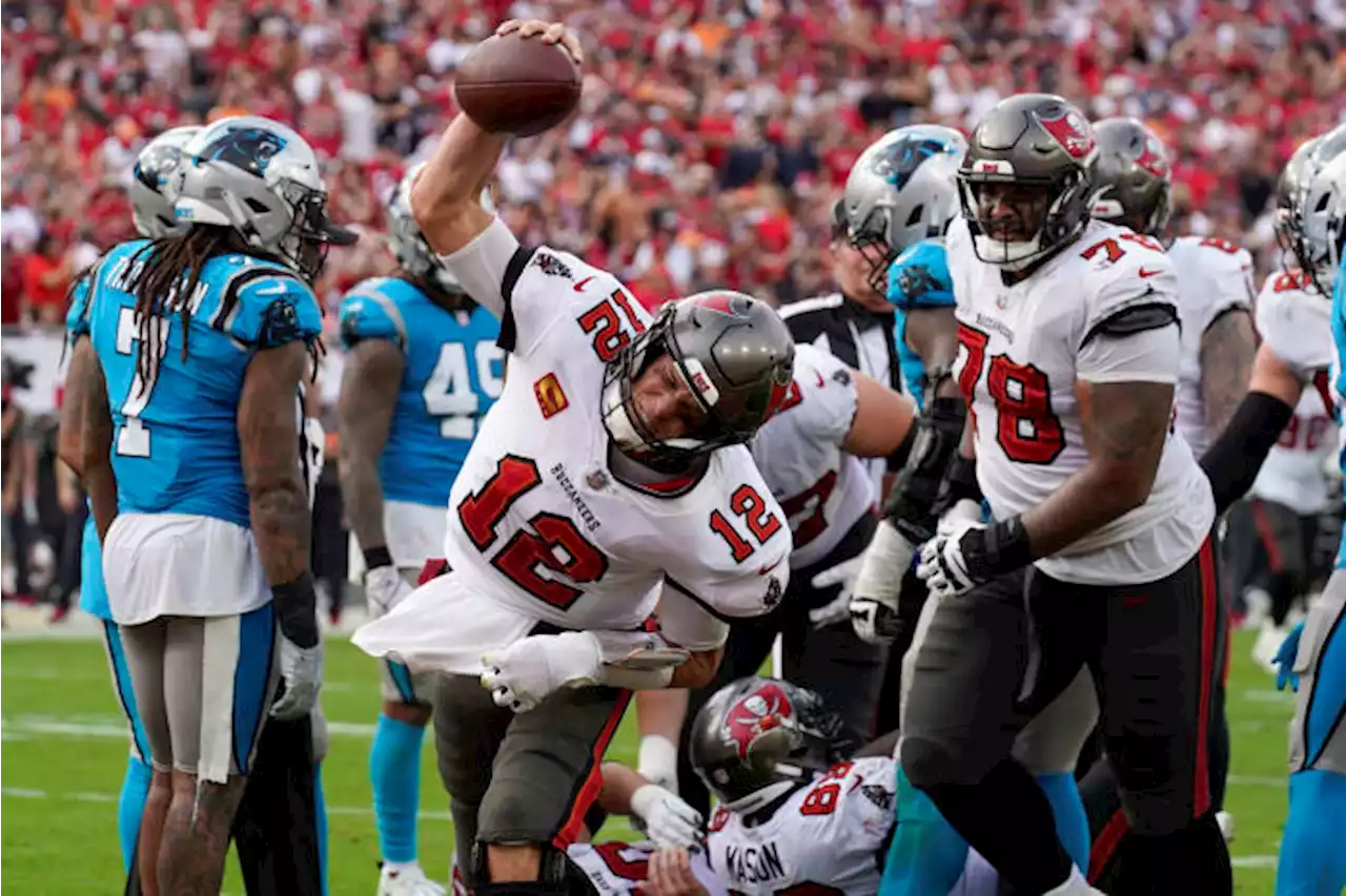 Brady, Bucs rally to beat Panthers 30-24, clinch NFC South