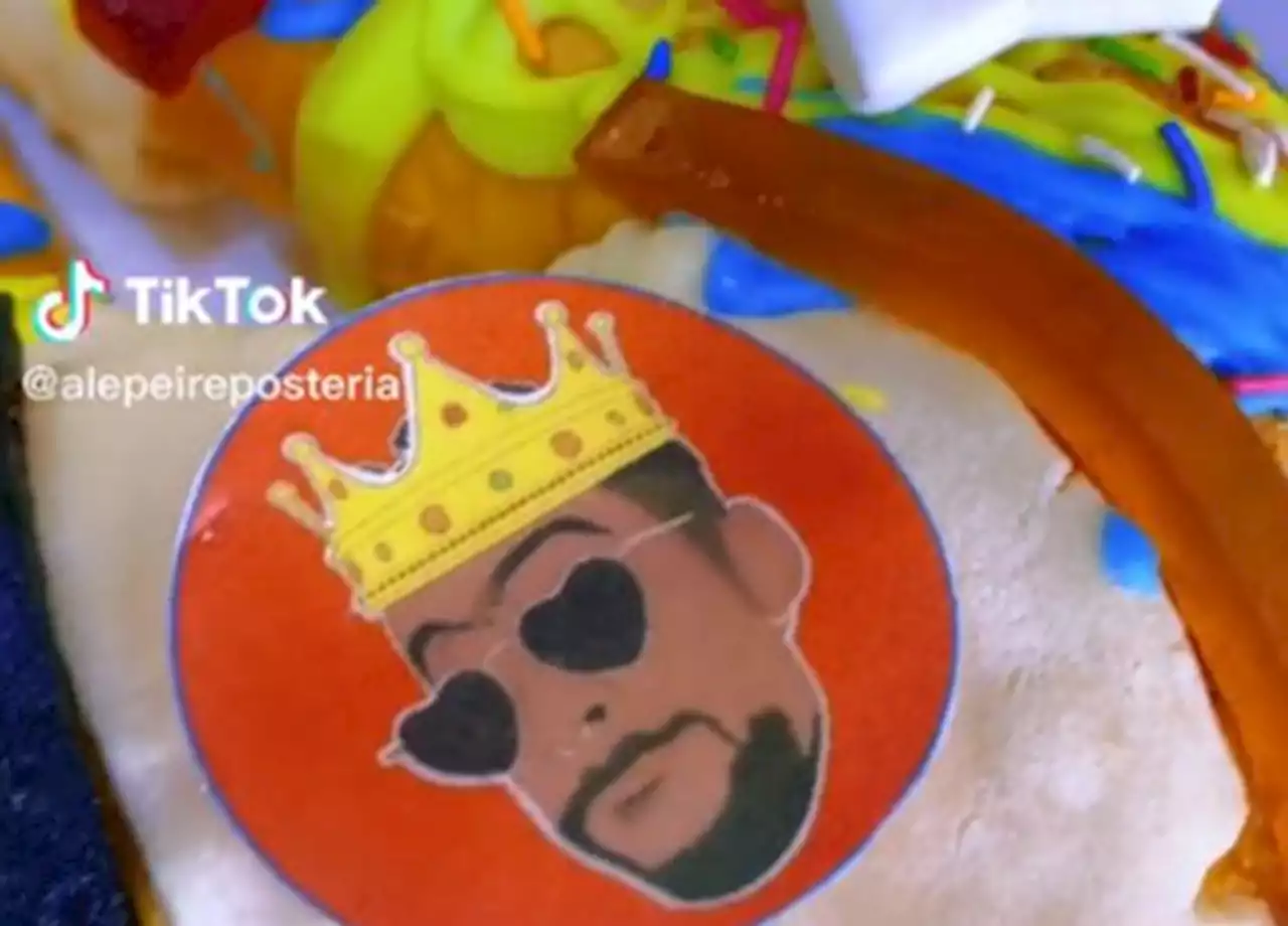 Rosca de reyes con la cara de Bad Bunny se hace viral en TikTok