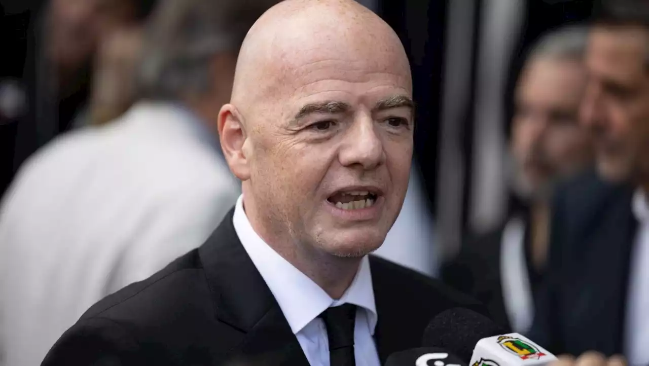 Infantino dice en el velatorio de Pelé que fue 'único'