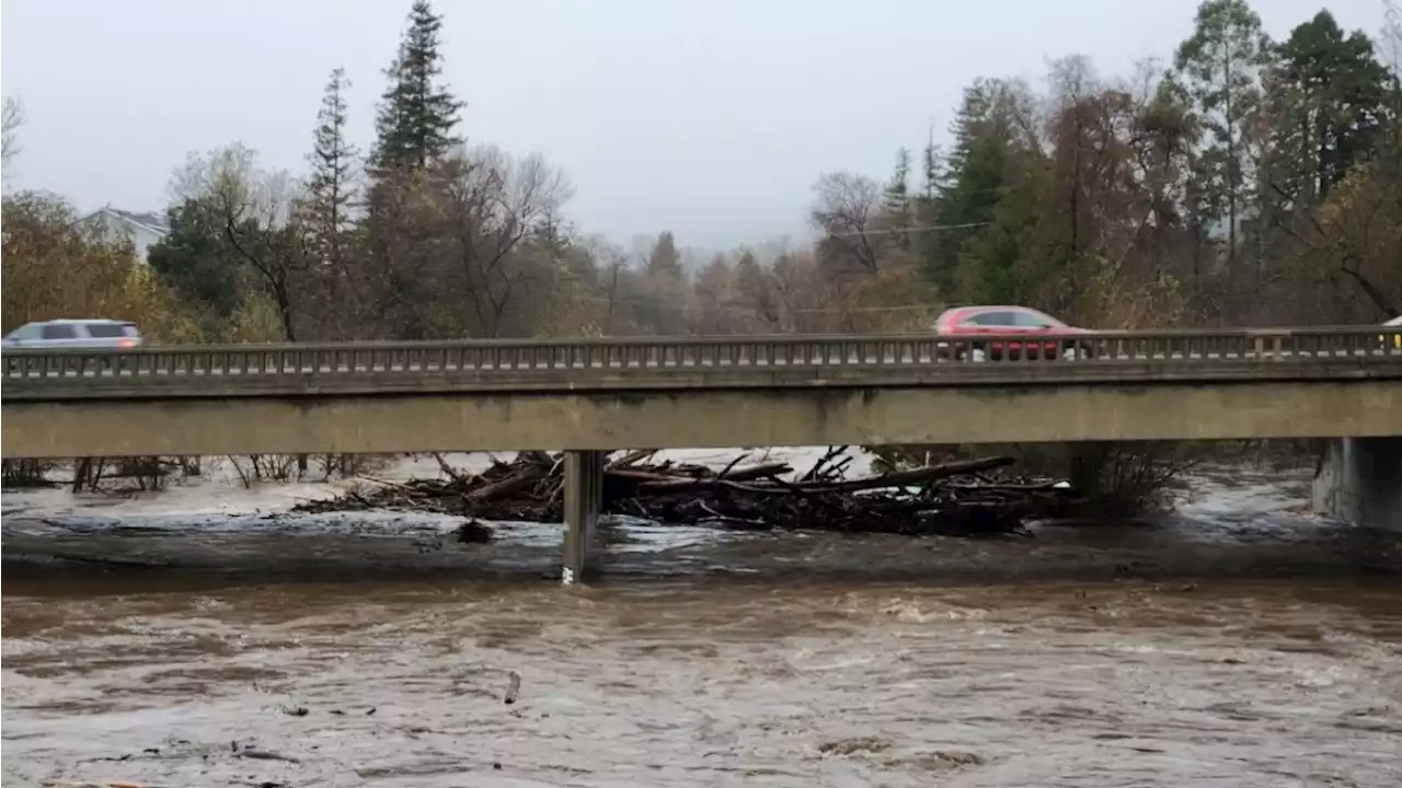 Hwy. 1 Closure in Santa Cruz County Will Extend Into Monday, Possibly Longer