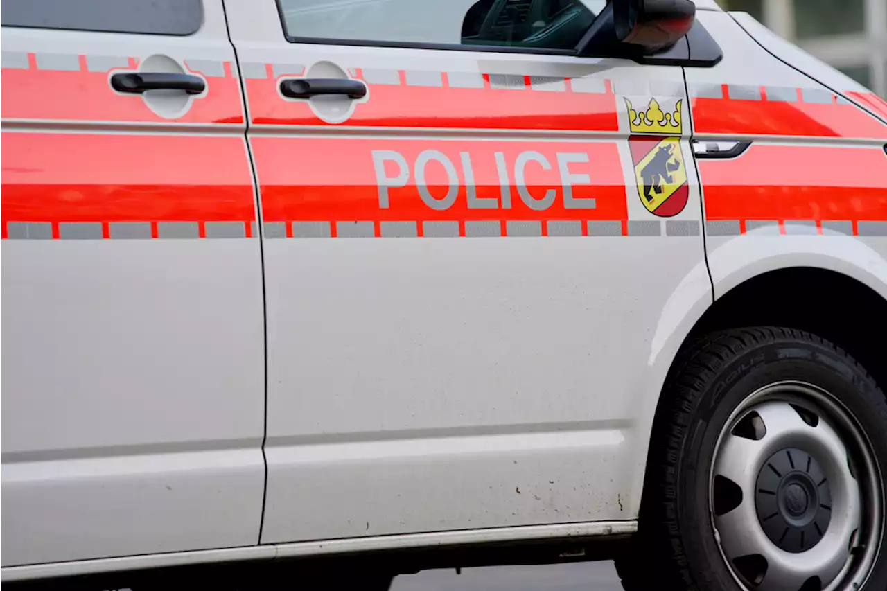 Gunten BE: Frontalkollision zwischen zwei Autos – sechs Personen verletzt