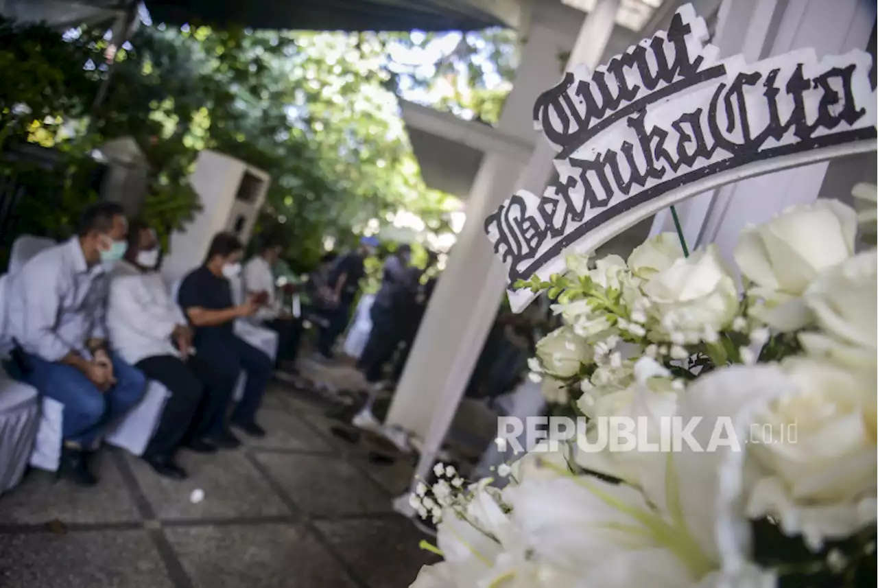 Hukum Melayat ke Keluarga Non-Muslim, Bolehkah? |Republika Online