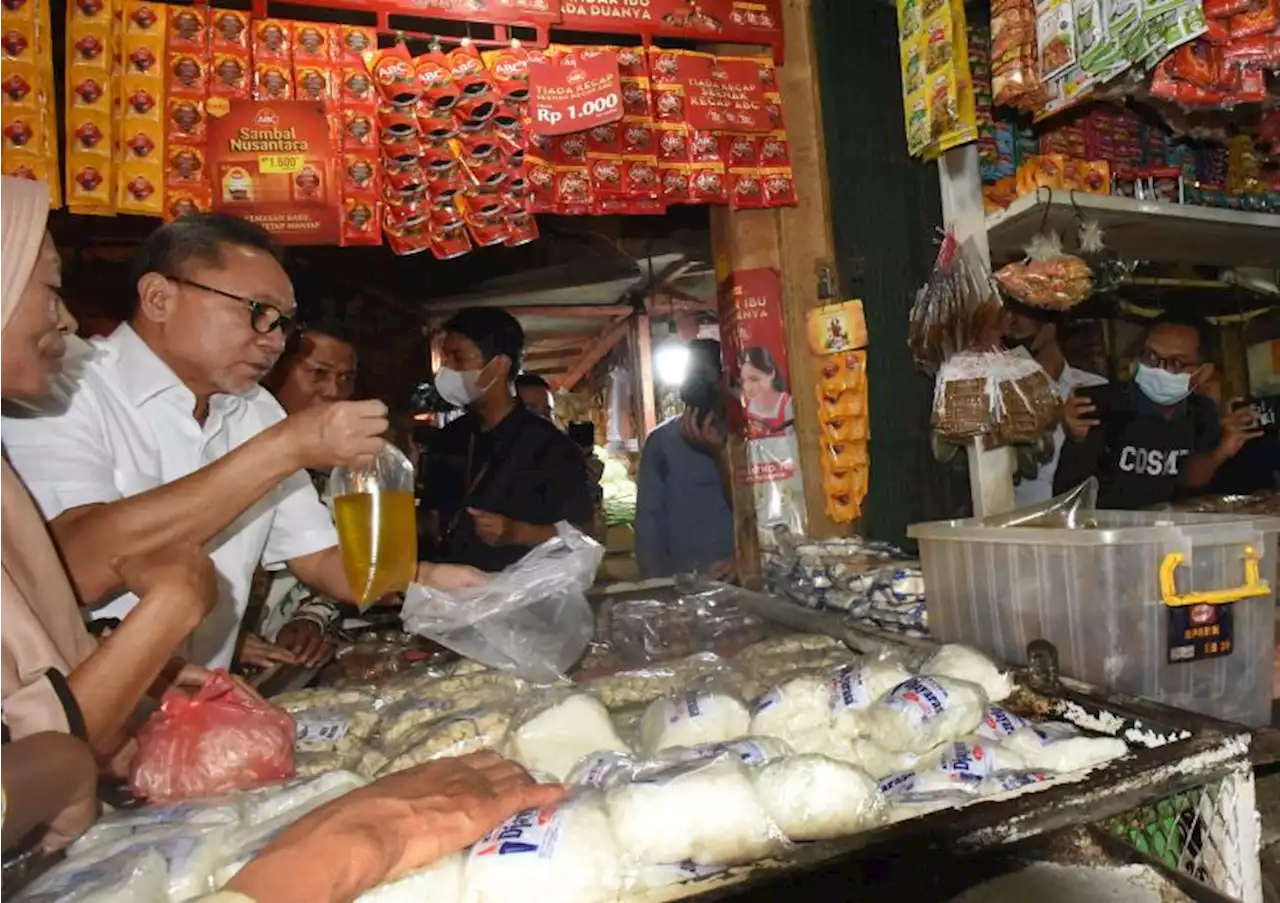 Mendag Klaim Mampu Kendalikan Harga Migor Tak Sampai Sebulan |Republika Online