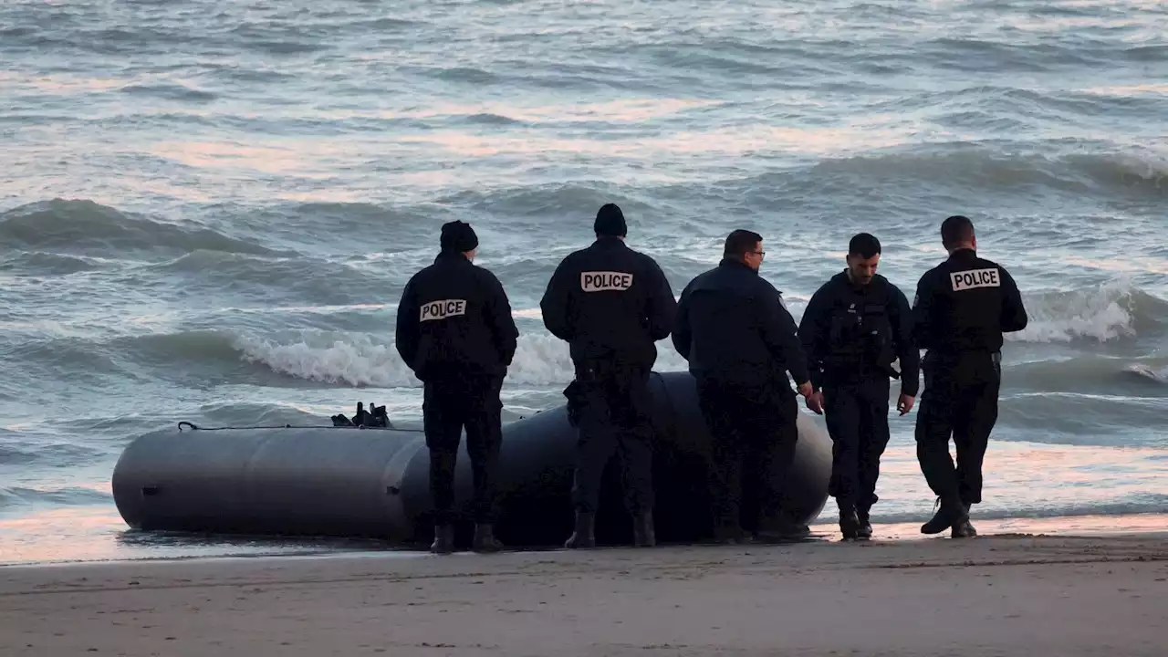 UK Border Force officers patrol French beaches with local police for first time