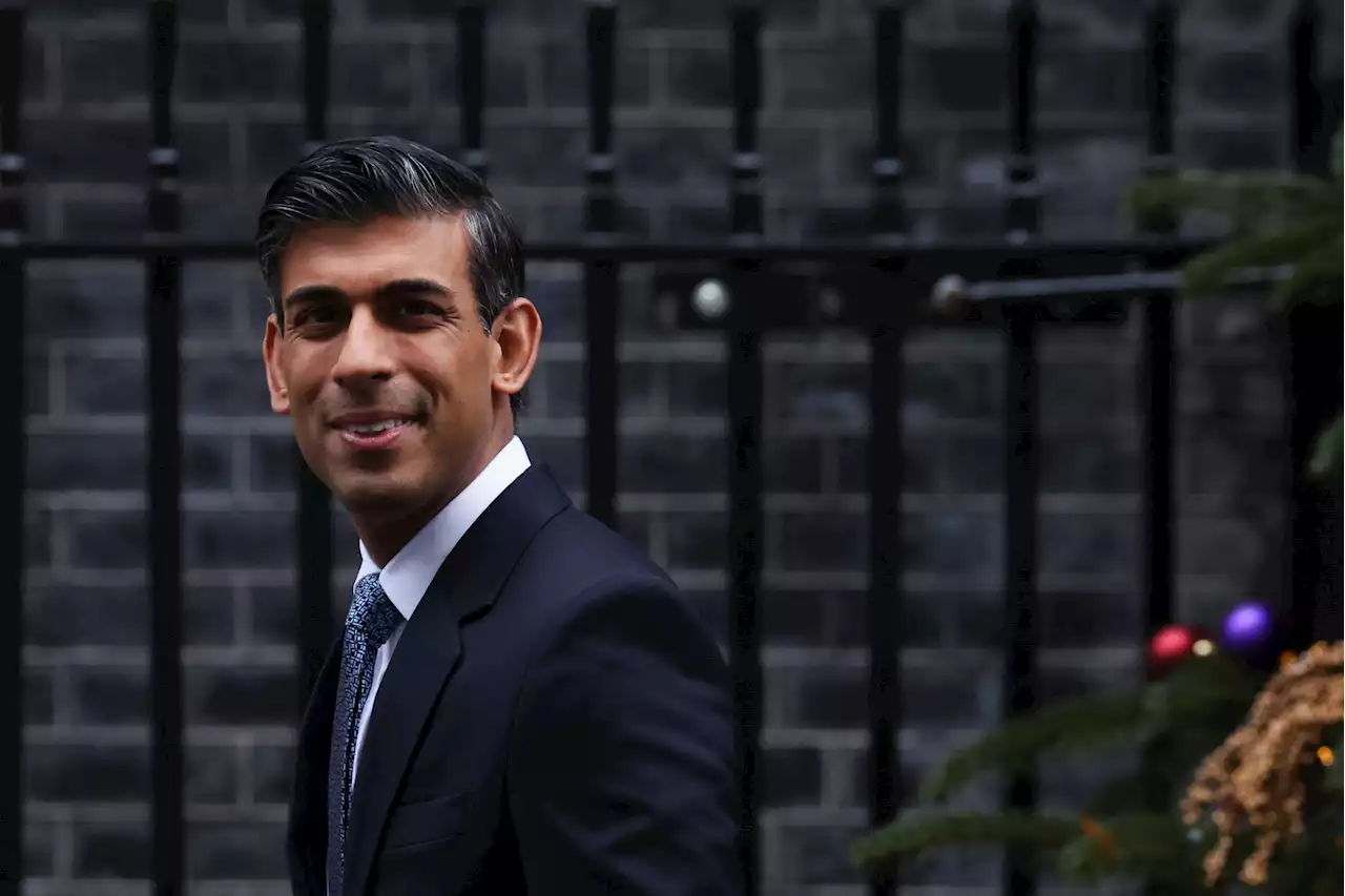 Rishi Sunak vows the 'fightback starts here' despite Labour's massive poll lead