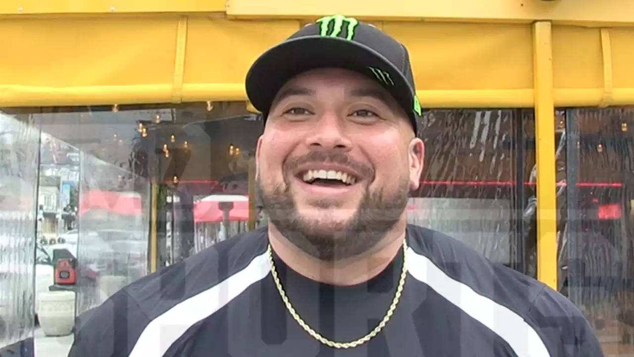 Bodybuilder Big Boy Guarantees Knockout Win Over Tito Ortiz, 'Retire His Ass!'