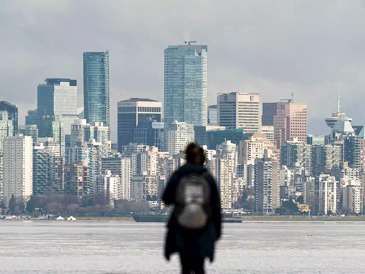 Vancouver weather: Mix of sun and cloud, chance of rain overnight