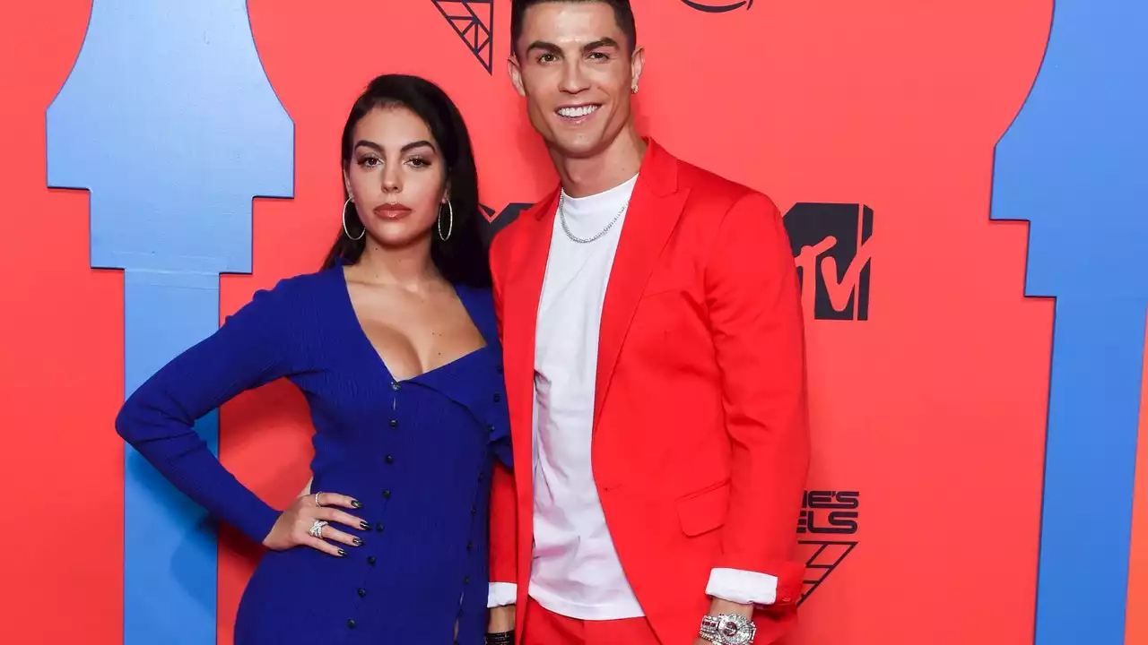 Georgina et Cristiano Ronaldo déménagent en Arabie saoudite : un contrat à 200 millions d'euros par saison et une vie de luxe dans un palais