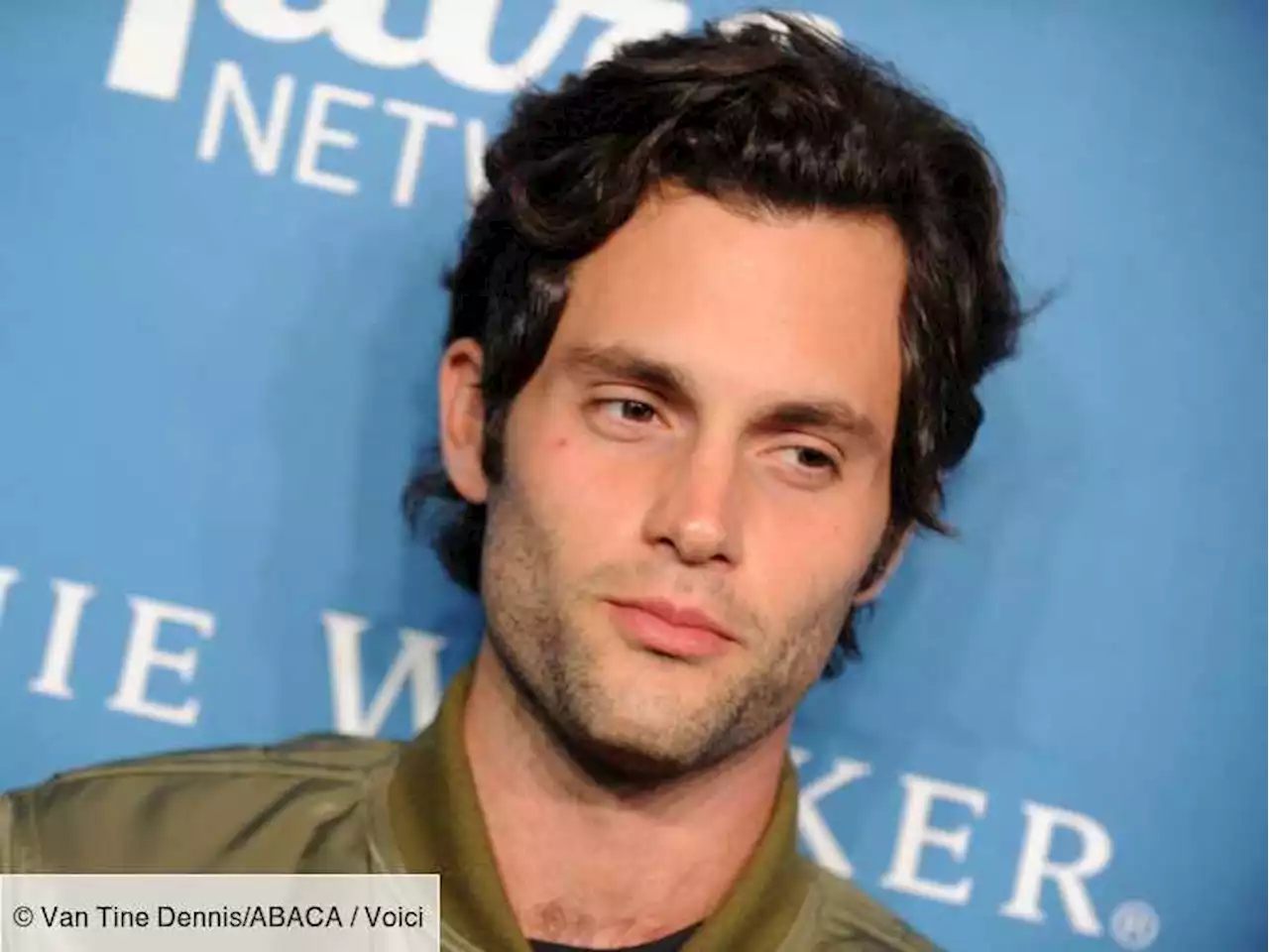 You (Netflix) : Penn Badgley se confie sur ces scènes qu'il a mal vécues sur le tournage de la série - Voici