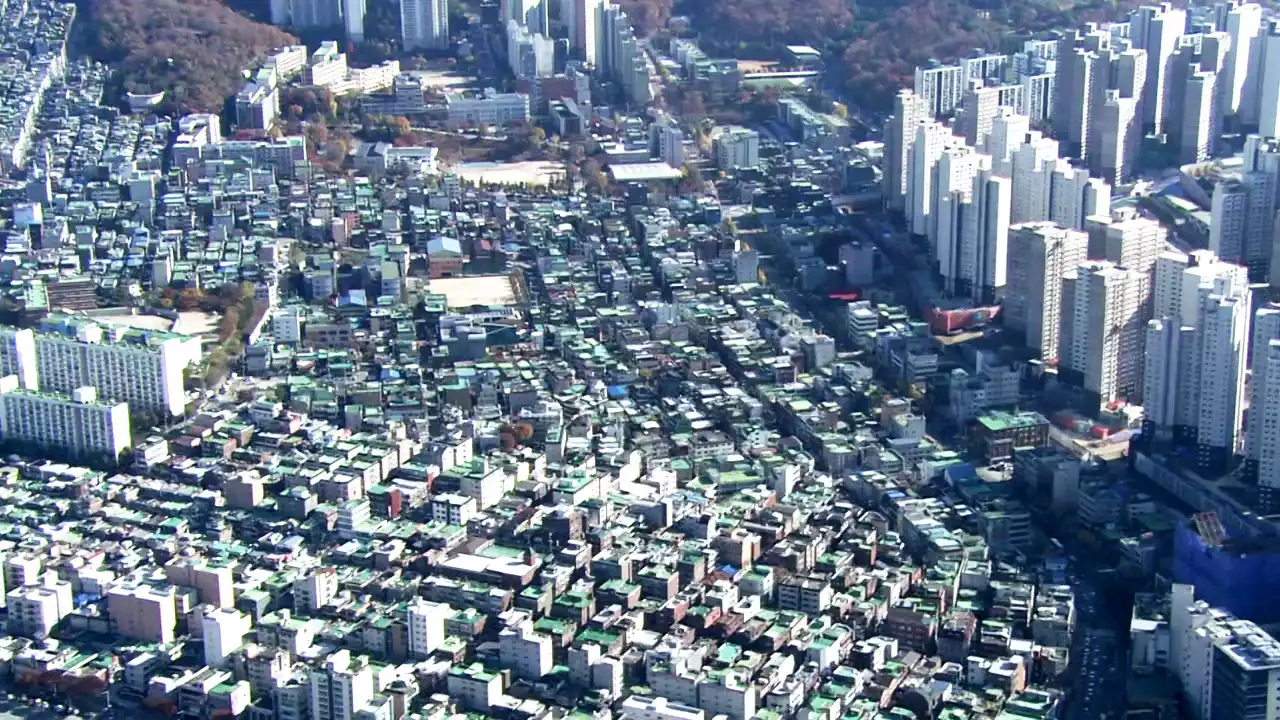 '규제 완화 빠르게'...강남 3구·용산 빼고 다 해제할 듯