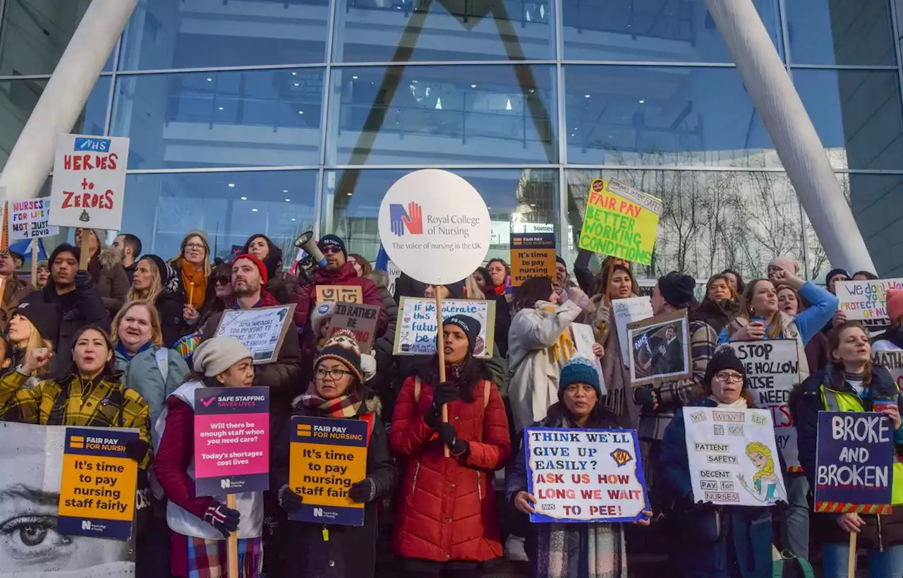 Le mouvement de grève des infirmières britanniques ne faiblit pas