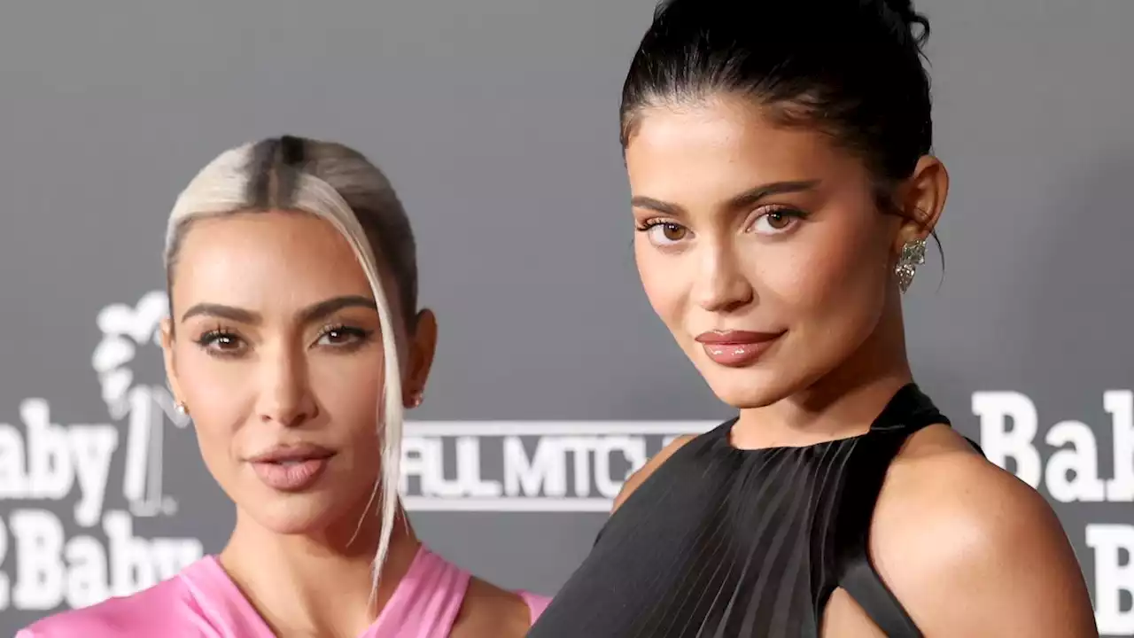 Watch Kim Kardashian Make Herself Look Terrible Using Kylie Cosmetics