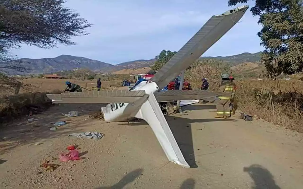 Se desploma avioneta en Talpa: dos muertos y una herida