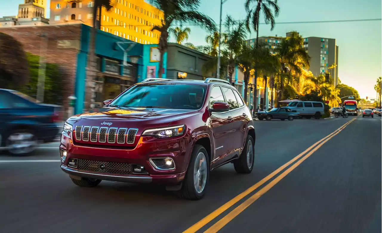 2023 Jeep Cherokee Review, Pricing, and Specs