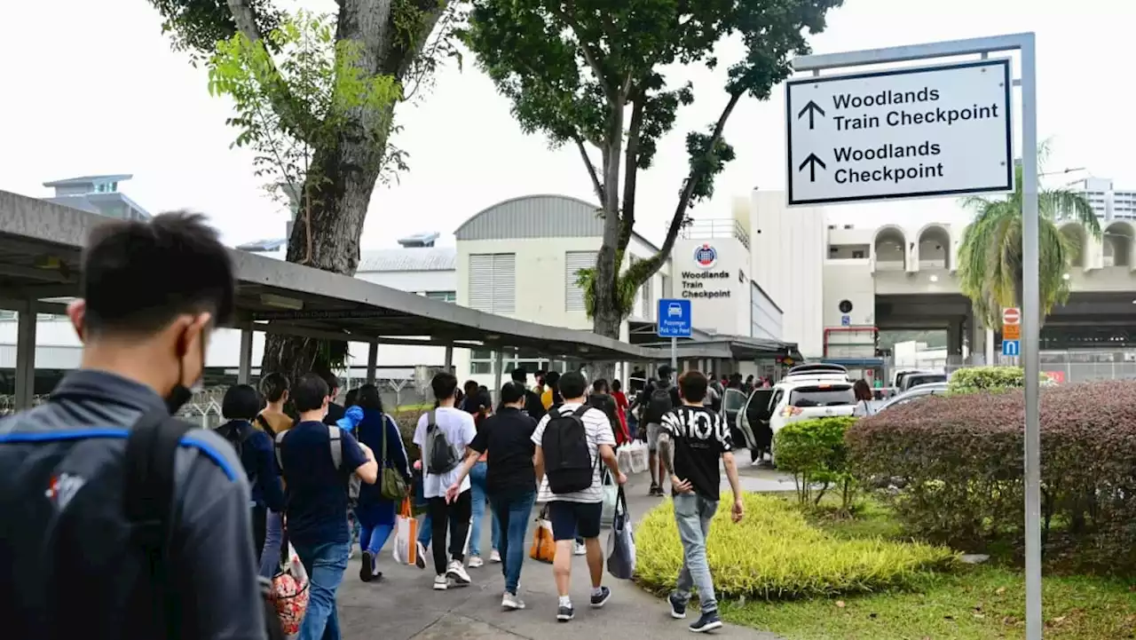 Crowds descend on Woodlands Checkpoint as people cross Causeway to celebrate Chinese New Year